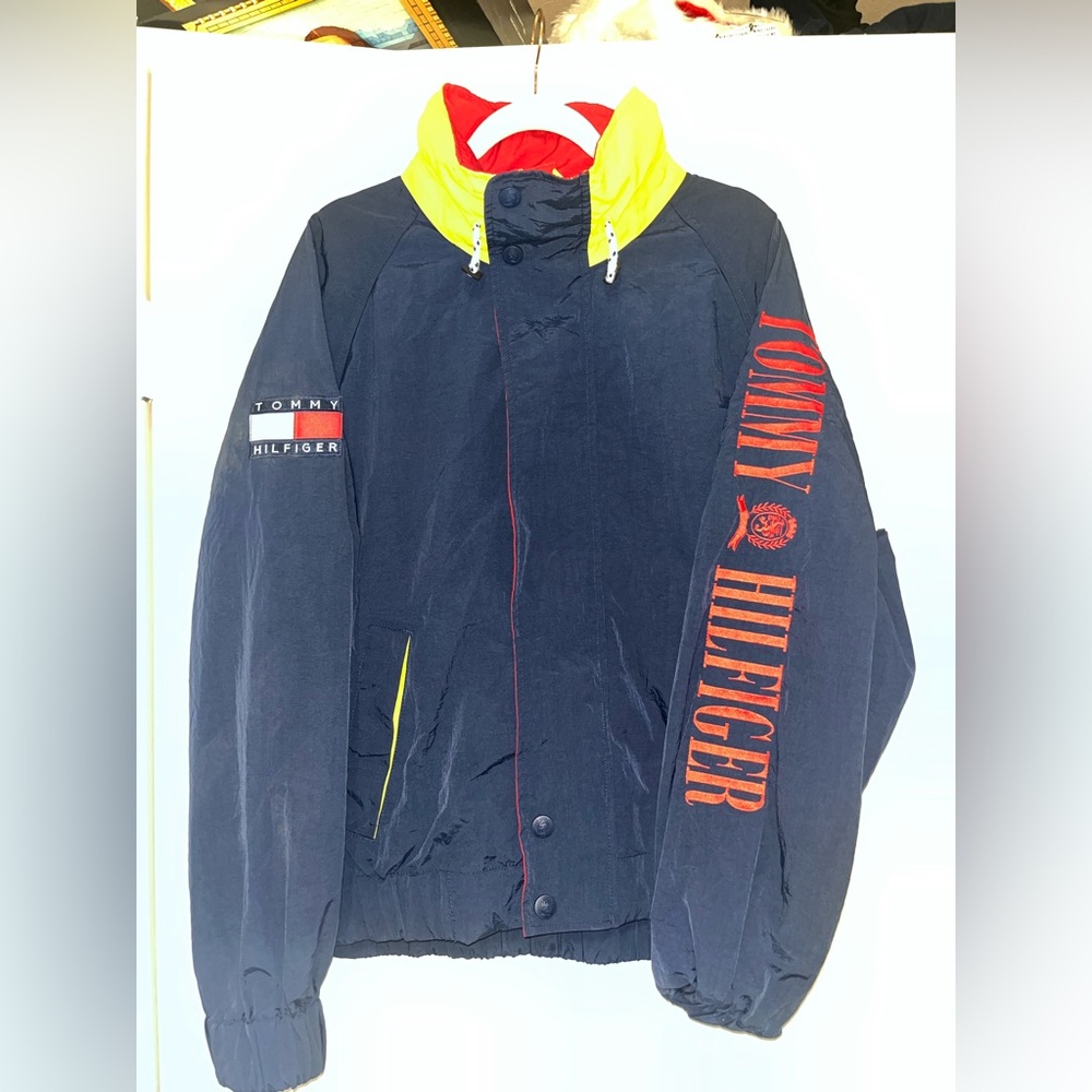 Tommy Hilfiger Vintage Colorblock Jacket – Men’s M